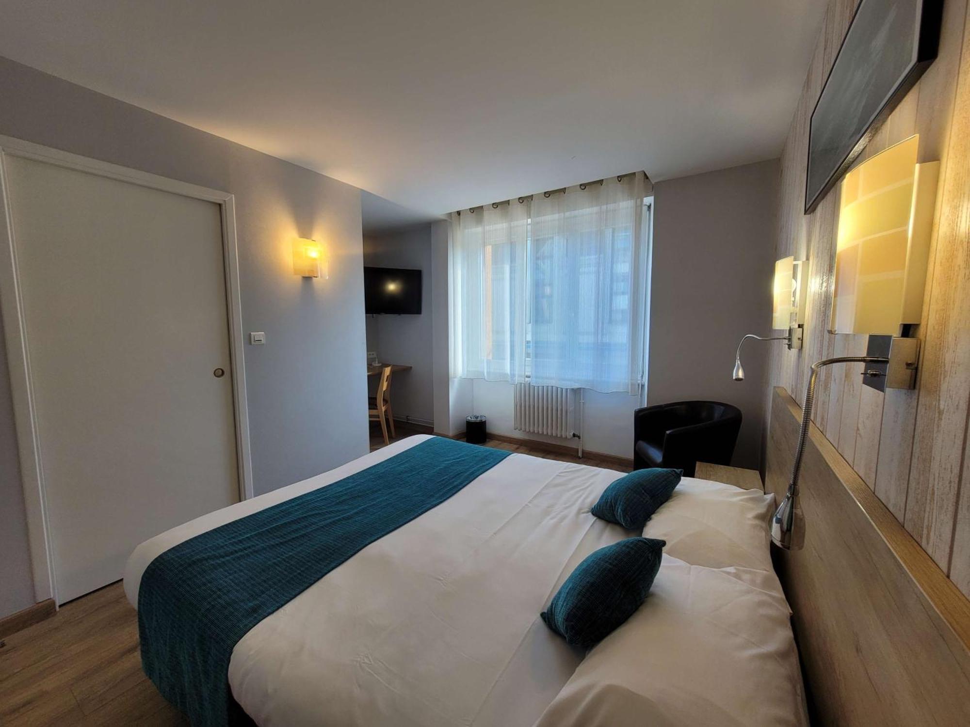 Brit Hotel Des Halles Concarneau Eksteriør bilde