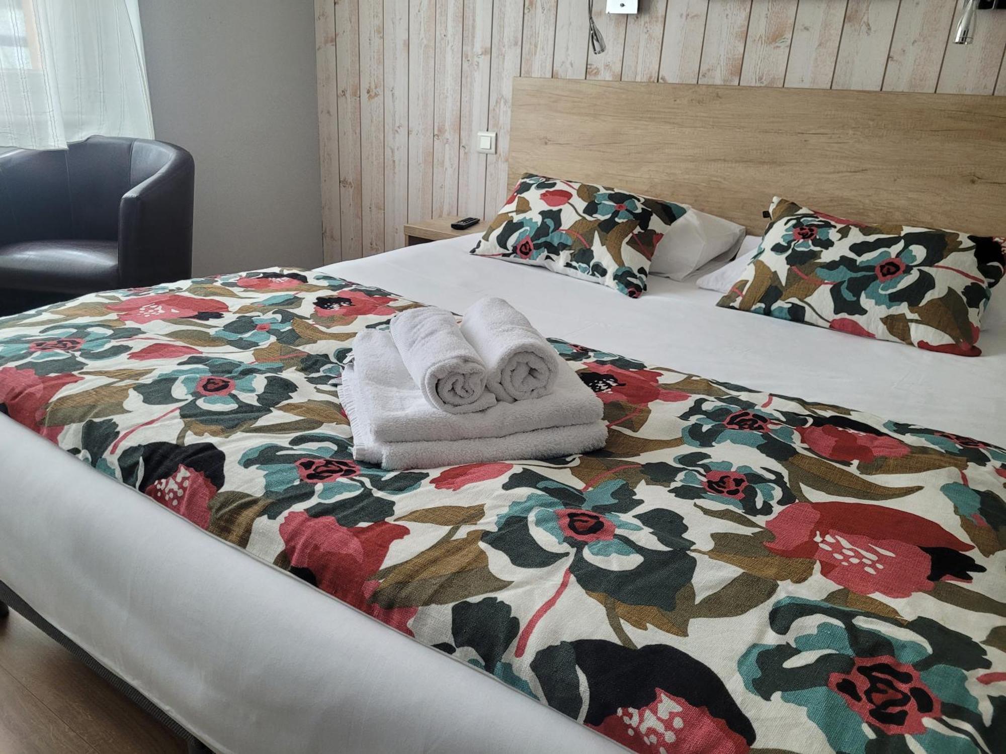 Brit Hotel Des Halles Concarneau Eksteriør bilde