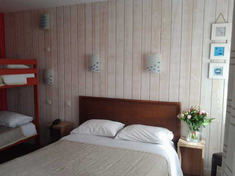 Brit Hotel Des Halles Concarneau Eksteriør bilde